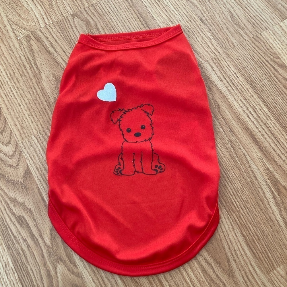 Price drop … NWOT Lightweight Material Dog (Puppy) Shirt with Saying